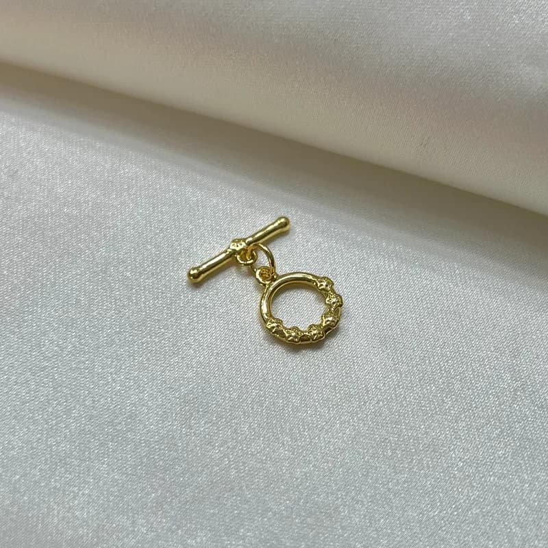 Férmoir motif plaque Or